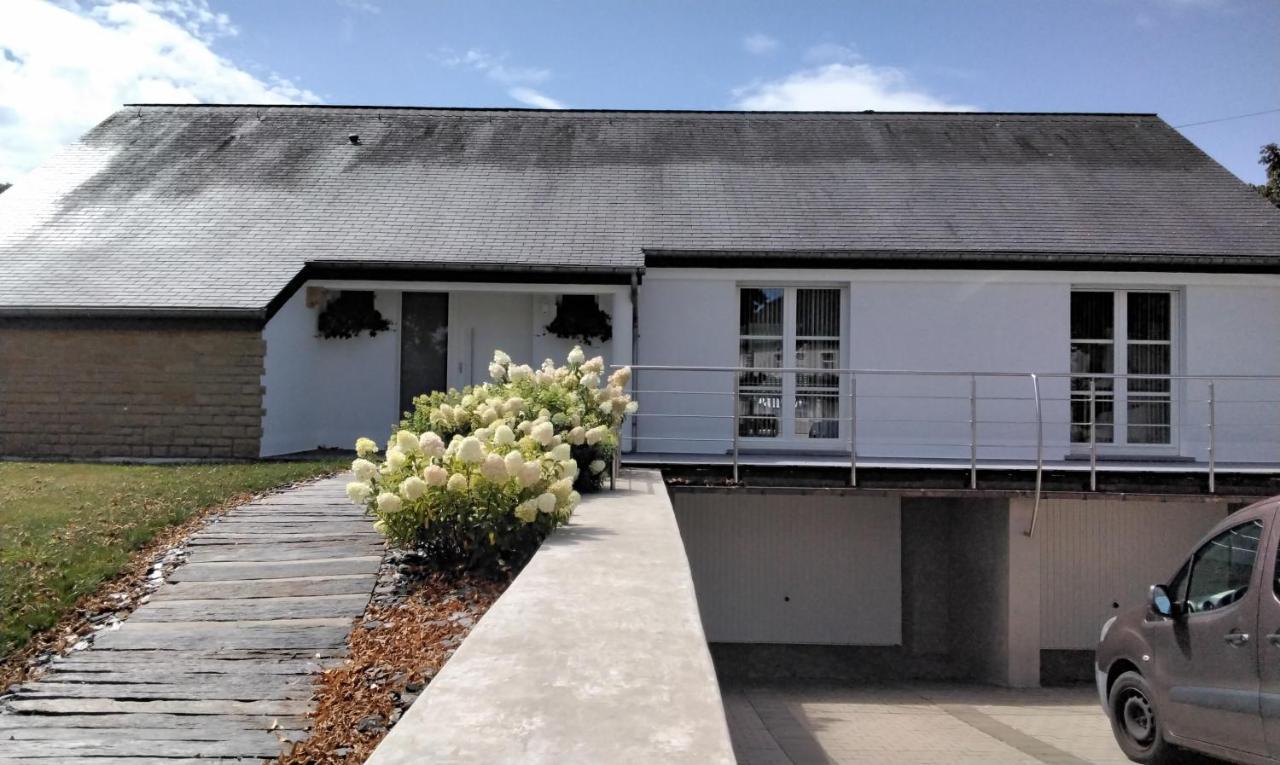 Villa Des Iles Lacuisine Exterior foto